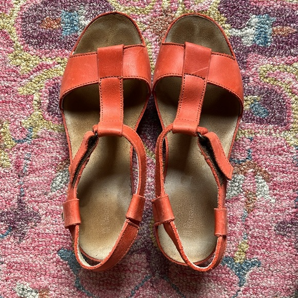 El Naturalista Cares Code ND21 39 Sunset Orange Leather T-strap wedge sandals - Picture 8 of 8